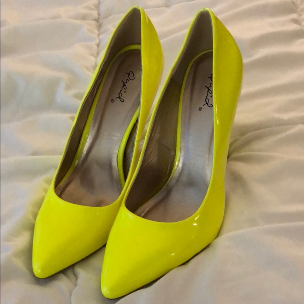 Neon Pumps